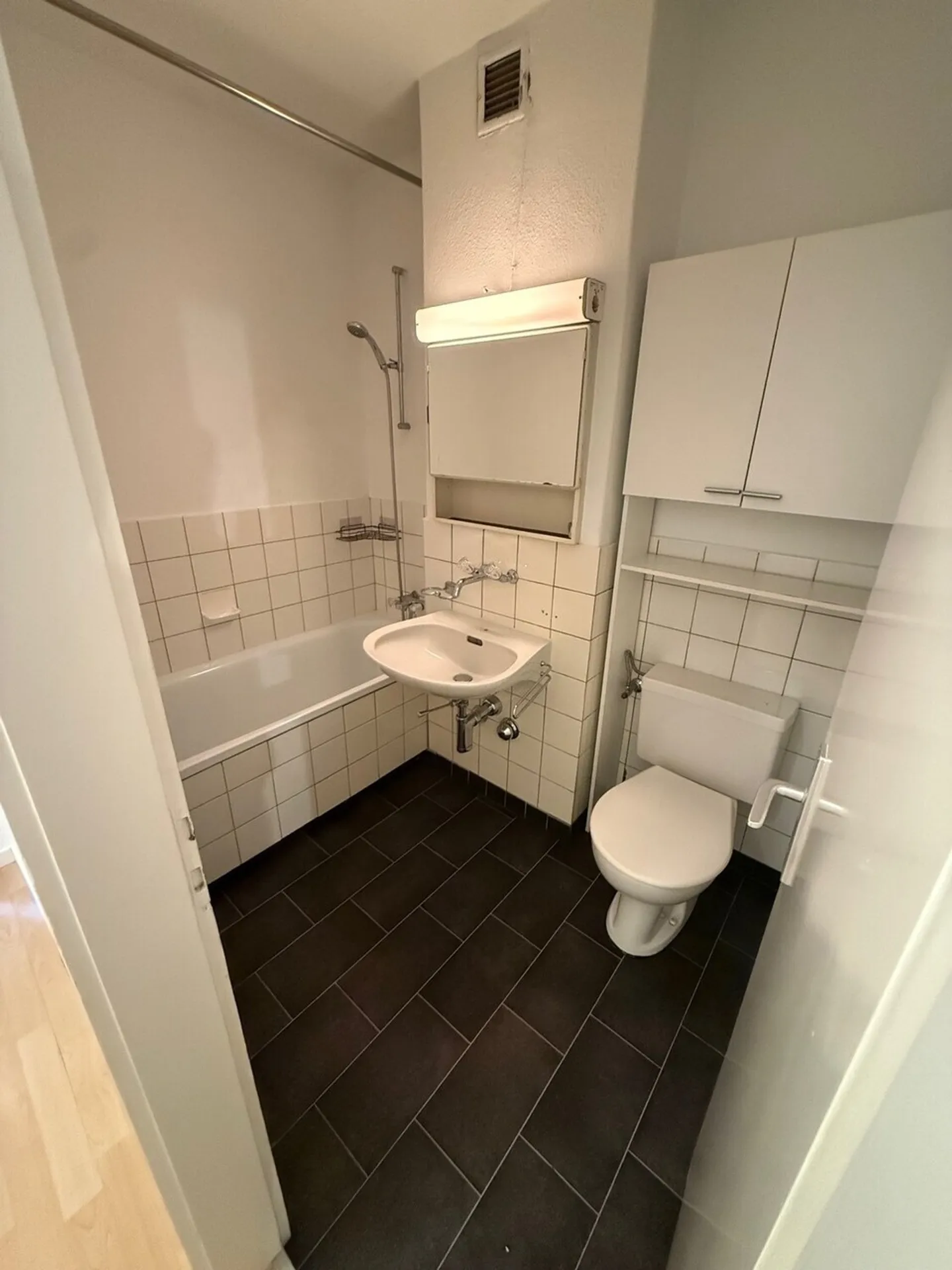 Gemütliche Wohnung Nähe Oerlikon - Foto 9 von 10