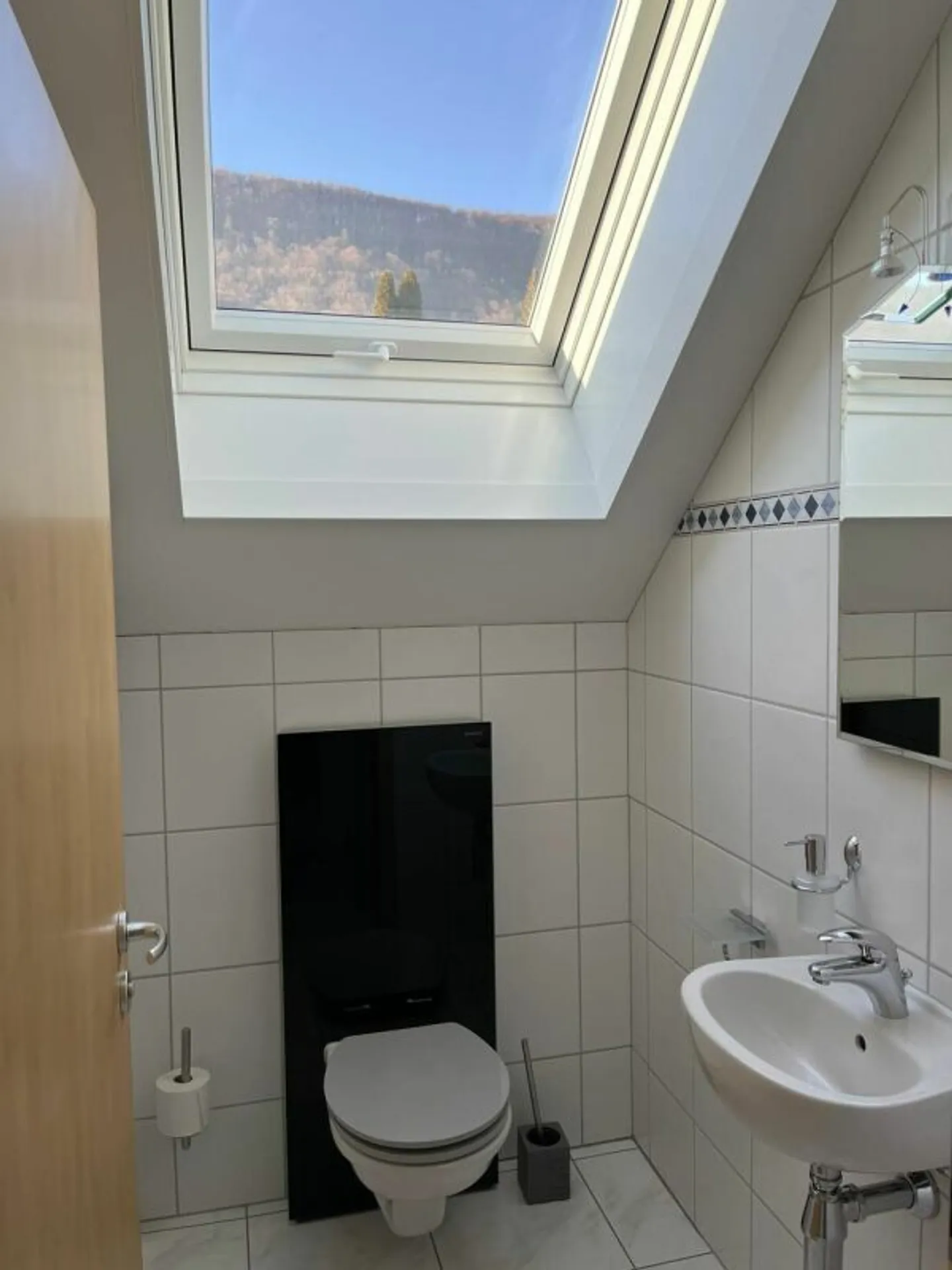 Moderne 3.5-Zi-Dachwohnung mit Garage - Foto 12 von 12