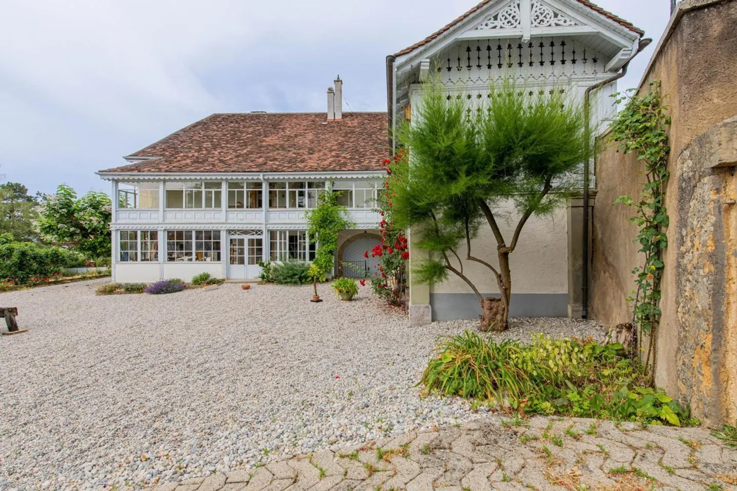 Master Property in the Vaud North - Photo 1 of 13