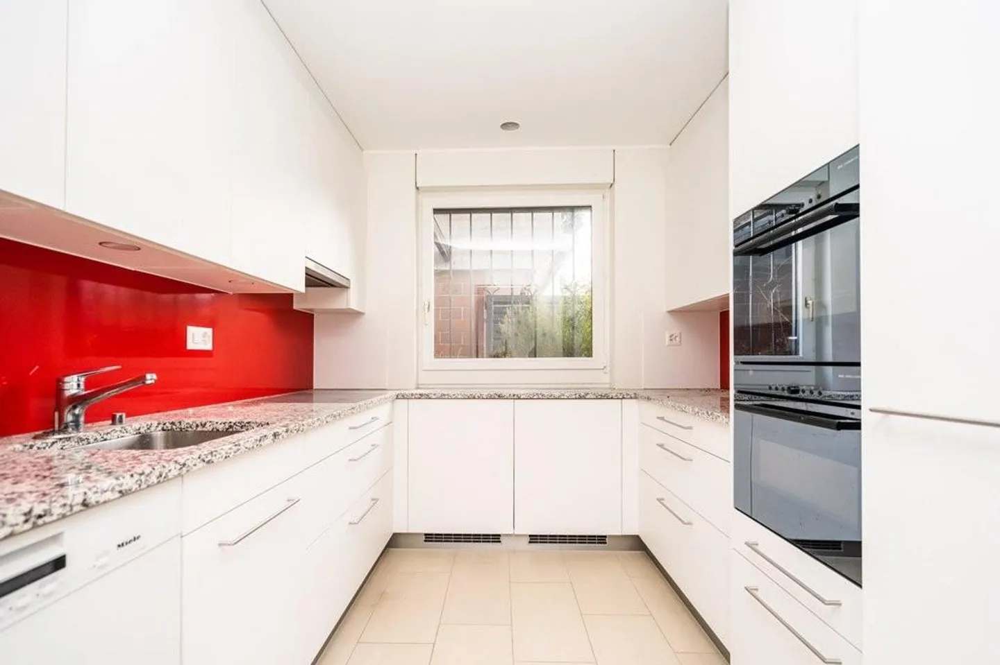 La tua nuova casa - bella casa a terrazza di 5,5 stanze a Riedernrain - Foto 3 di 11