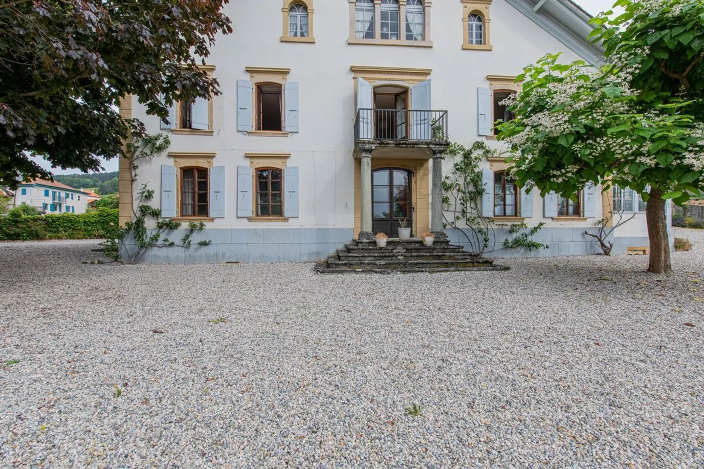 Master Property in the Vaud North - Photo 2 of 13