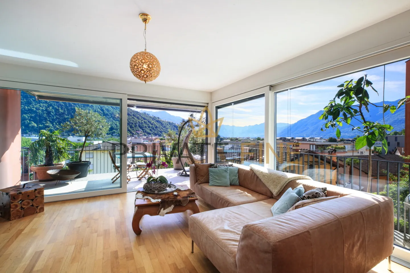 Apartment for sale - Photo 1 of 13