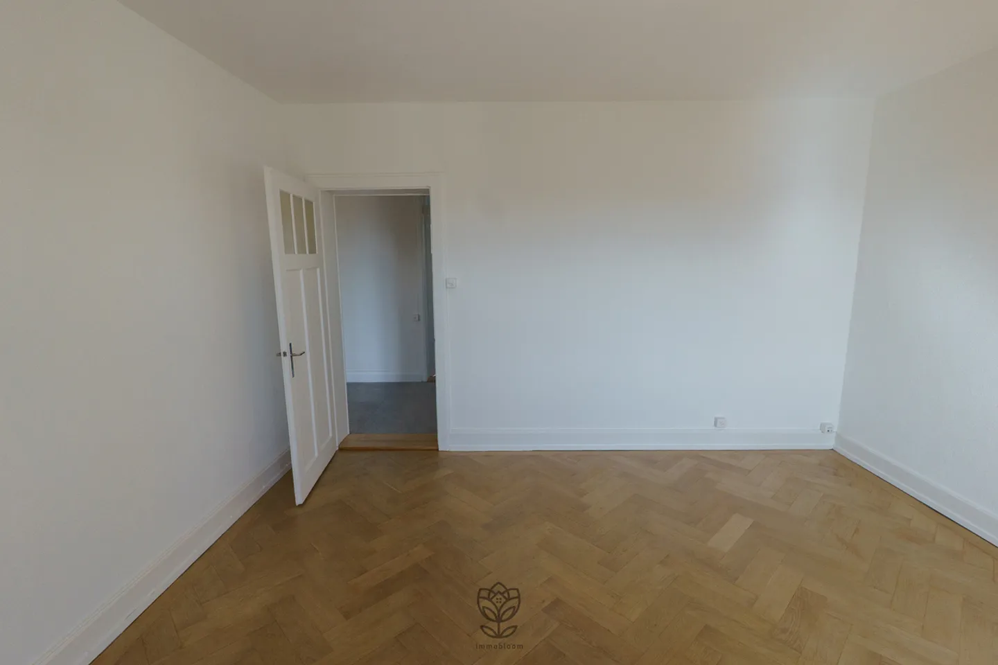 Schöne renovierte Wohnung mit großem Wohnraum - Foto 13 von 17