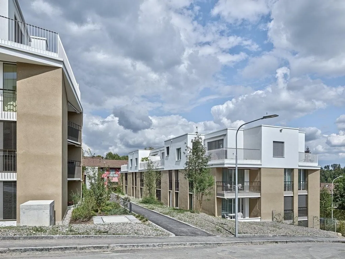 Modern 3.5-room apartment in Zurich-Leimbach - Photo 1 of 6