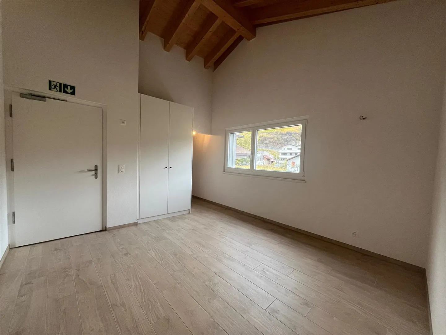 Commerce 2.5 rooms - Photo 1 of 6