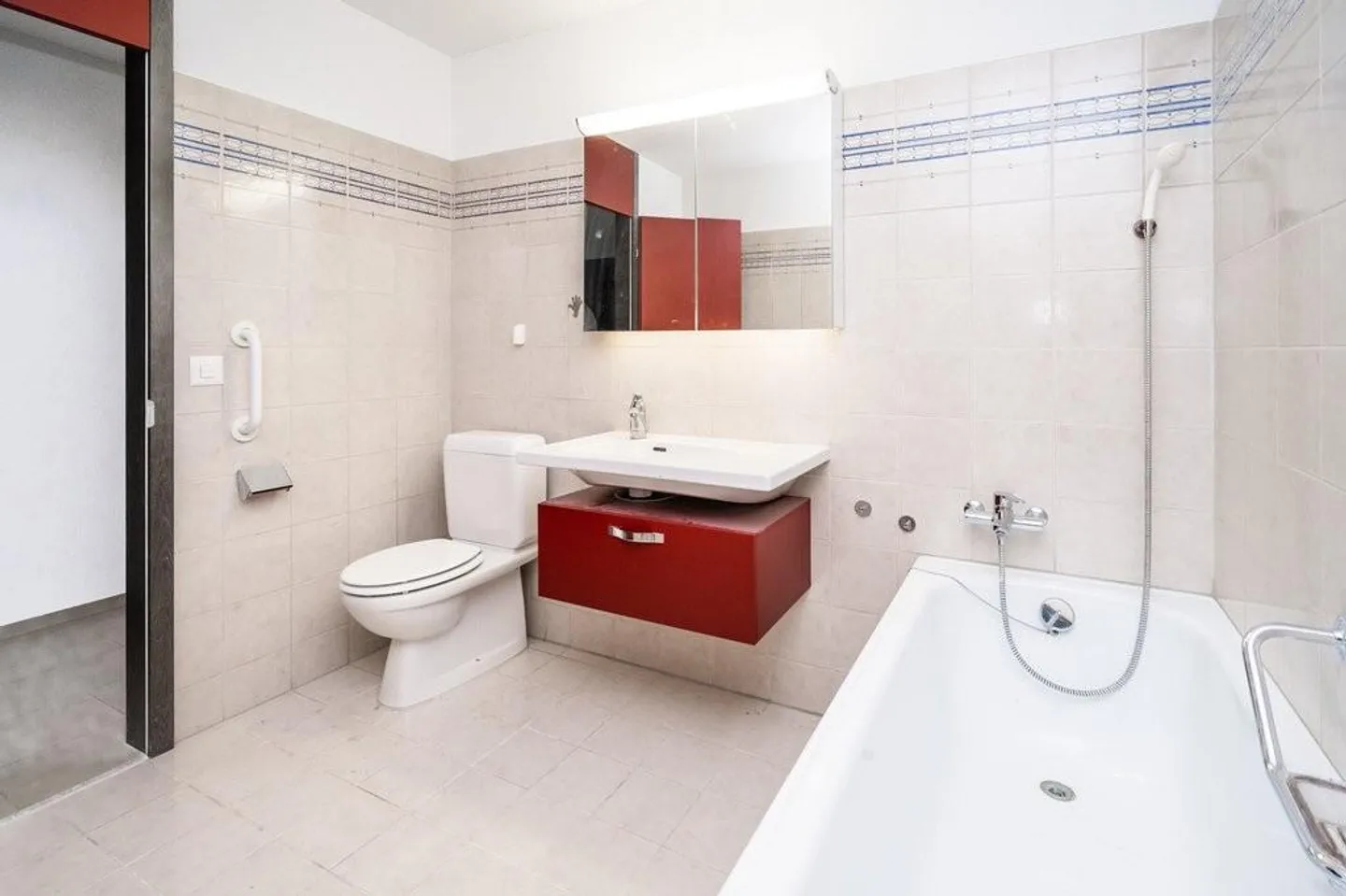 La tua nuova casa - bella casa a terrazza di 5,5 stanze a Riedernrain - Foto 7 di 11