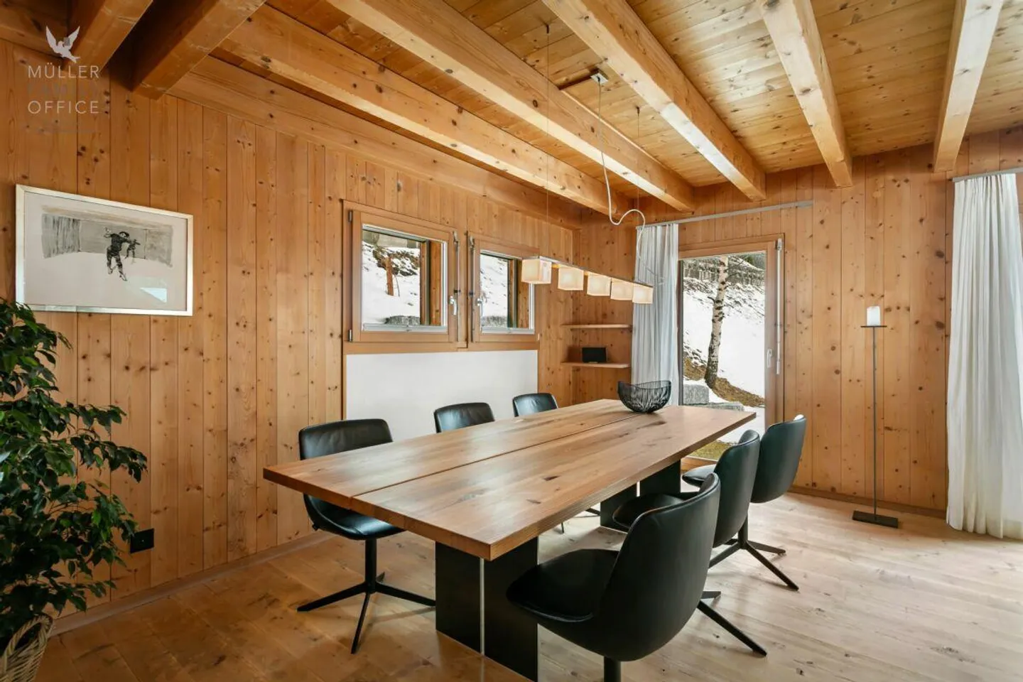 Maison en bois élégante avec charme alpin et concept de vie et d'énergie durable - Photo 8 sur 13