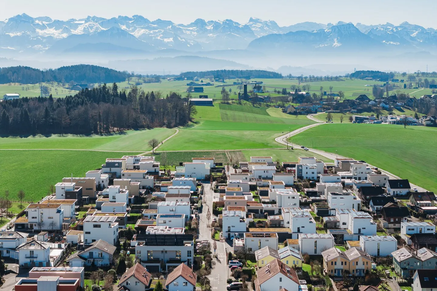 Modernes Einfamilienhaus mit Alpenblick - Foto 3 von 13
