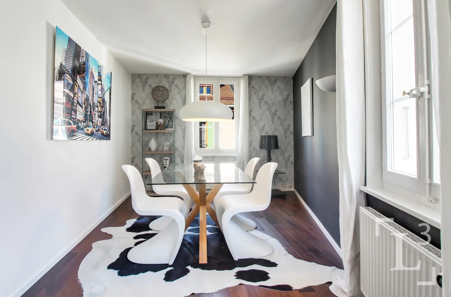 4.5 rooms in the heart of the old town, 100m from the lake! - Photo 3 of 13