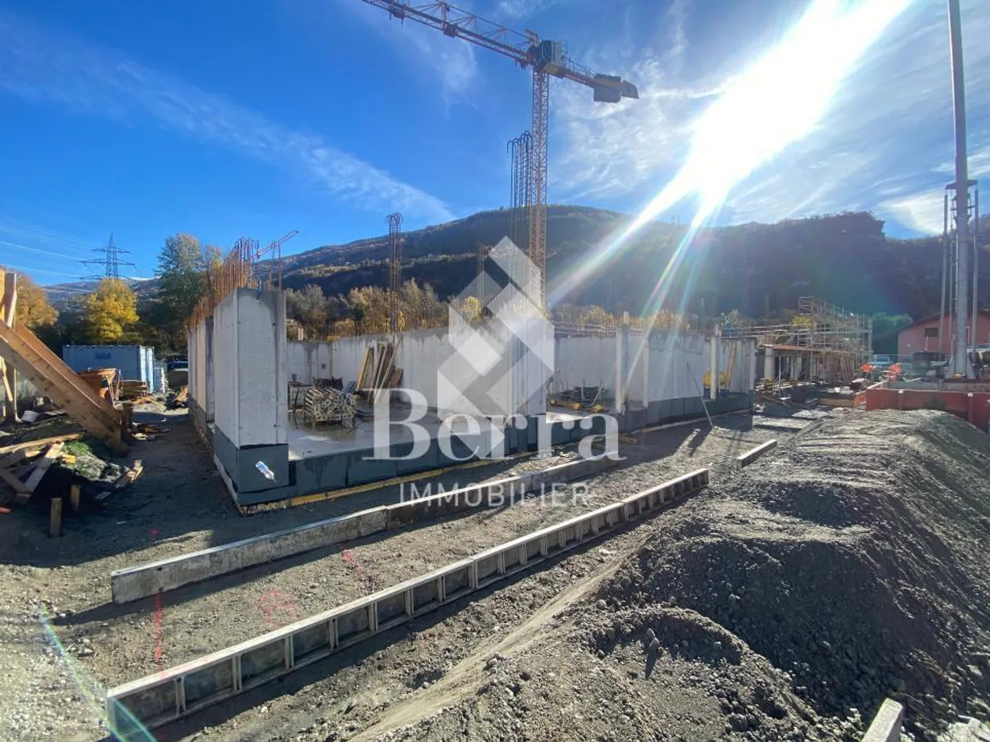 Im 1. Stock mit freiem WEST-Blick - Foto 2 von 12