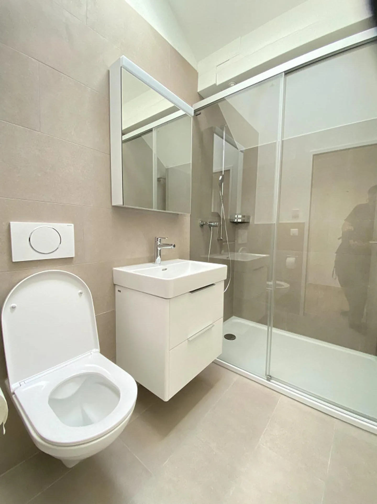 Appartamento maisonette ristrutturato di alta qualità - Foto 8 di 12