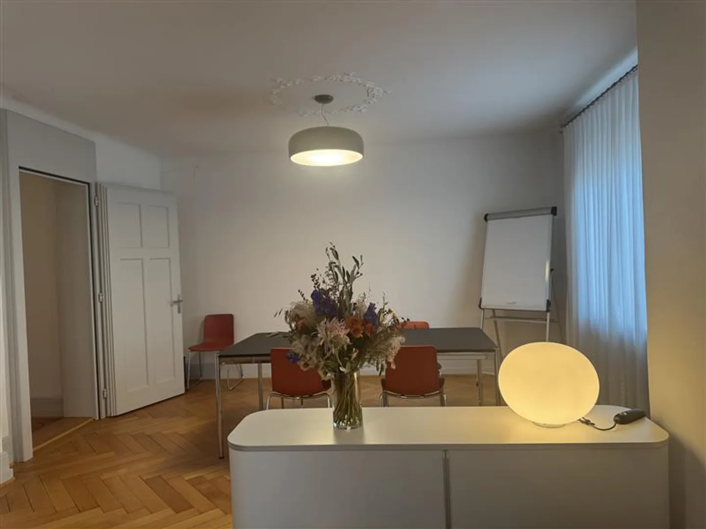 Central Practice Space on Schaffhauserstrasse 6, Zurich - Photo 5 of 11