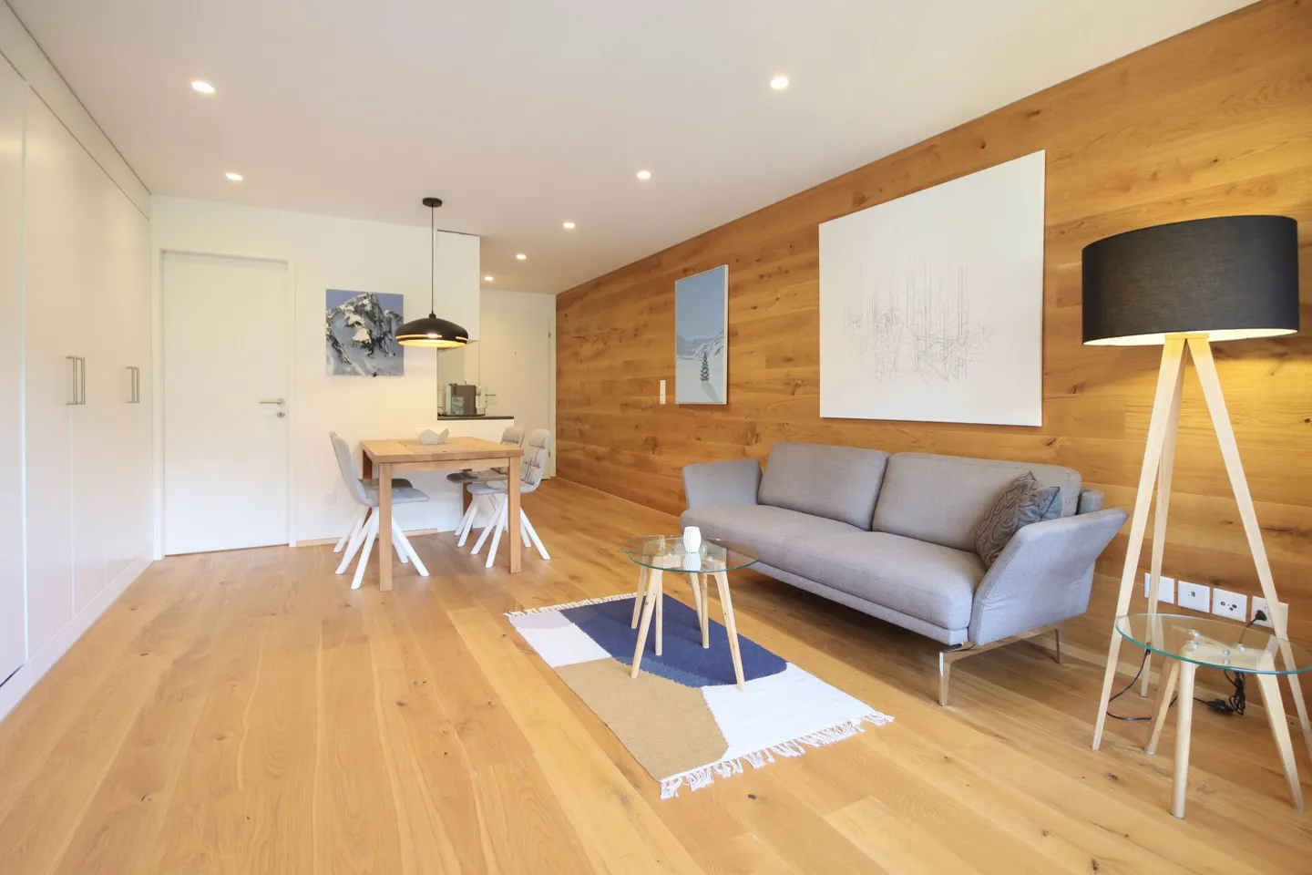 Appartement de vacances entièrement rénové de 1½ pièces au 5ème étage près des remontées mécaniques de Laax dans 'Rancho' - Photo 4 sur 16