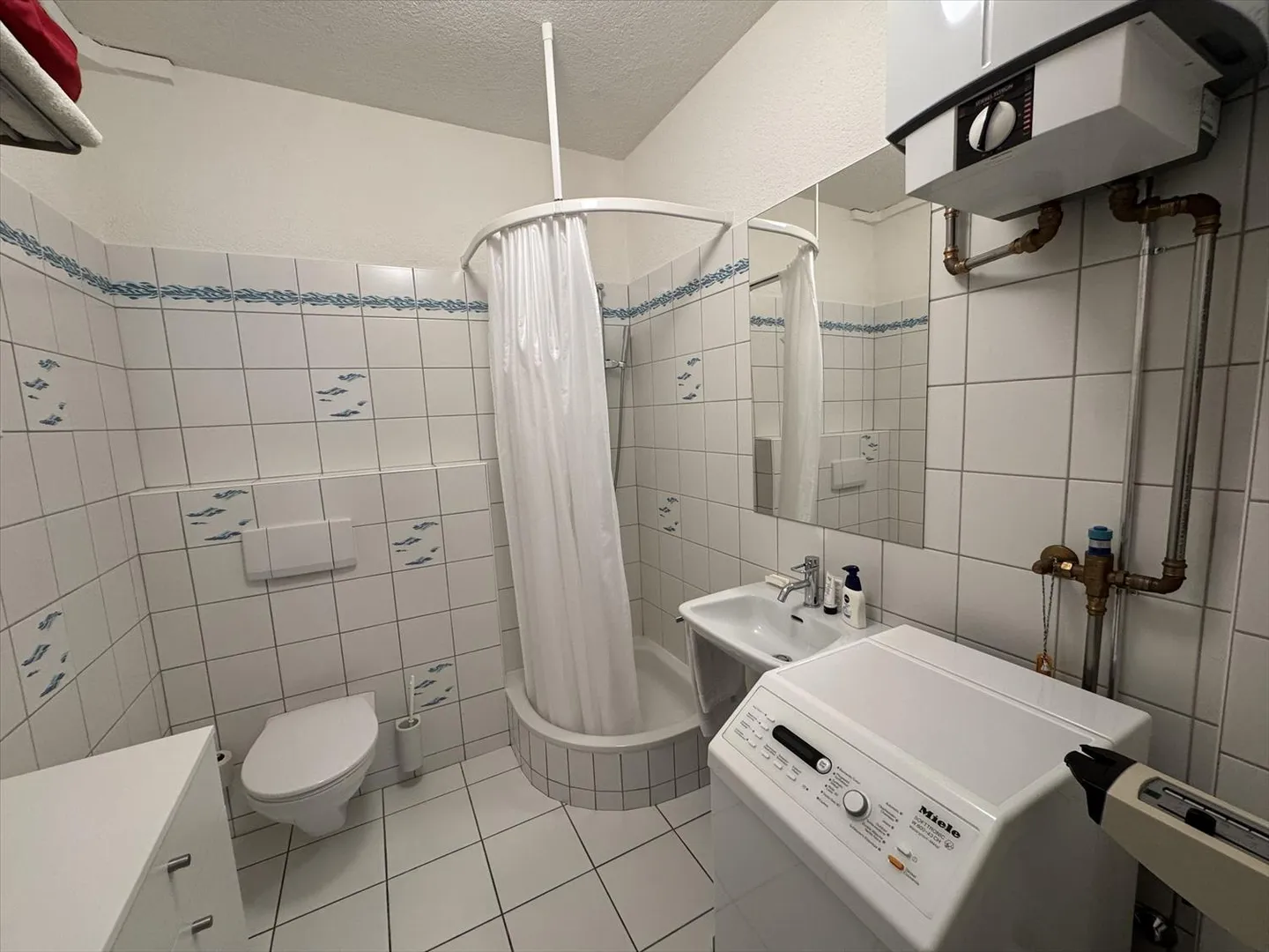 Central Practice Space on Schaffhauserstrasse 6, Zurich - Photo 3 of 11