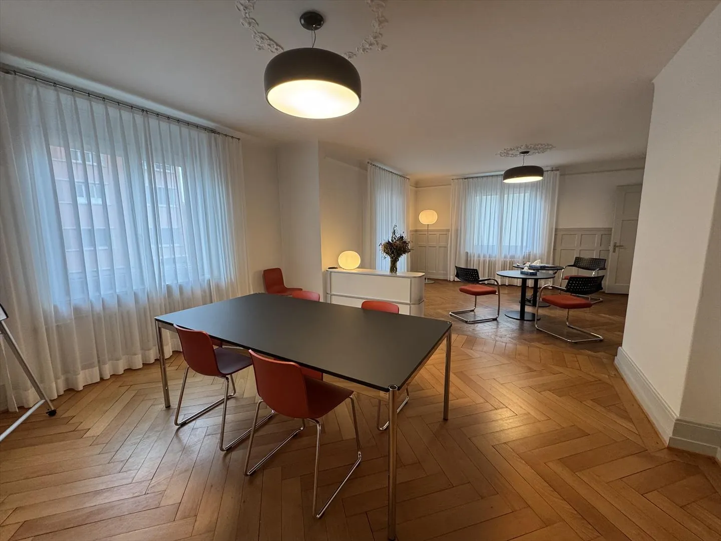 Central Practice Space on Schaffhauserstrasse 6, Zurich - Photo 6 of 11