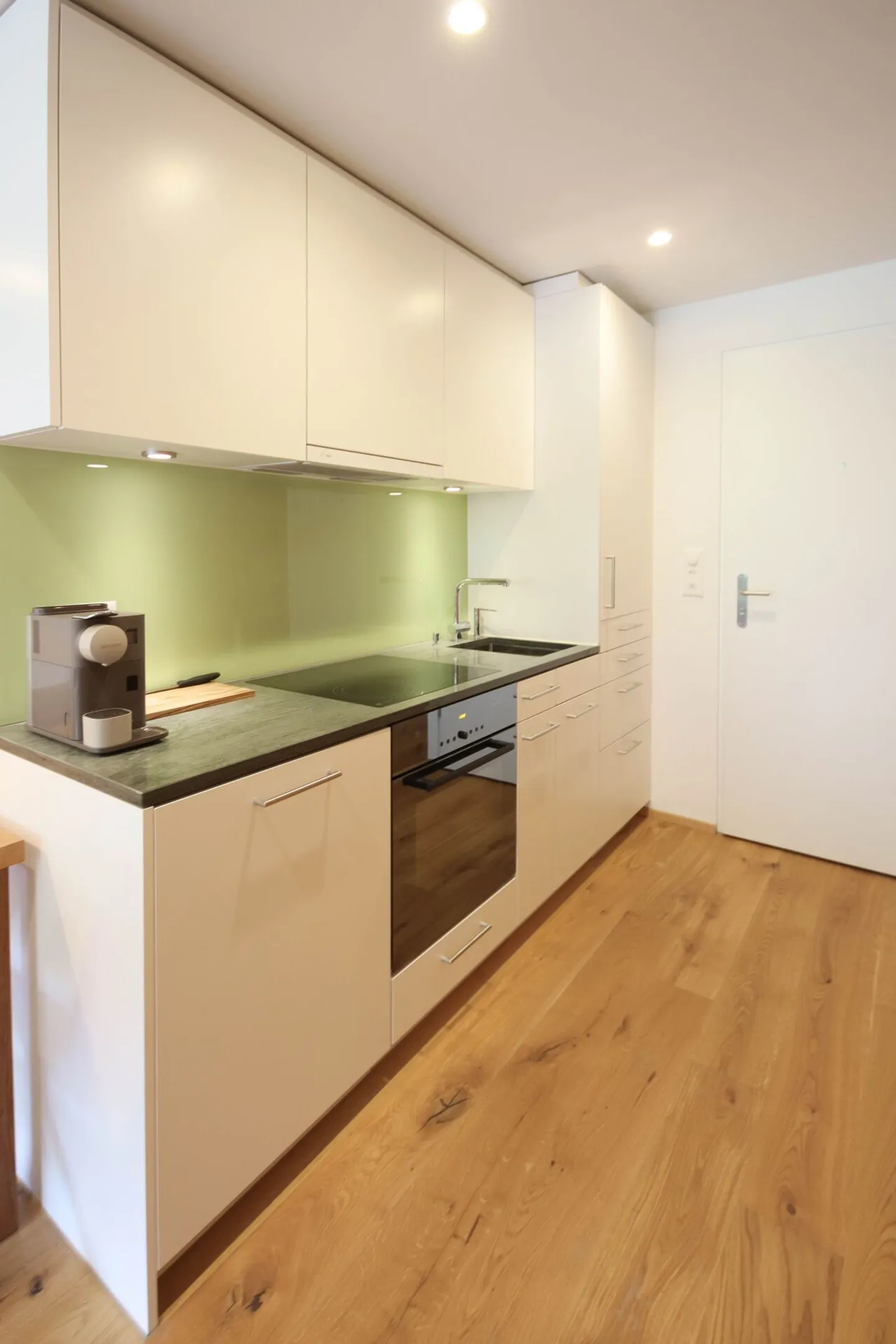 Appartement de vacances entièrement rénové de 1½ pièces au 5ème étage près des remontées mécaniques de Laax dans 'Rancho' - Photo 6 sur 16