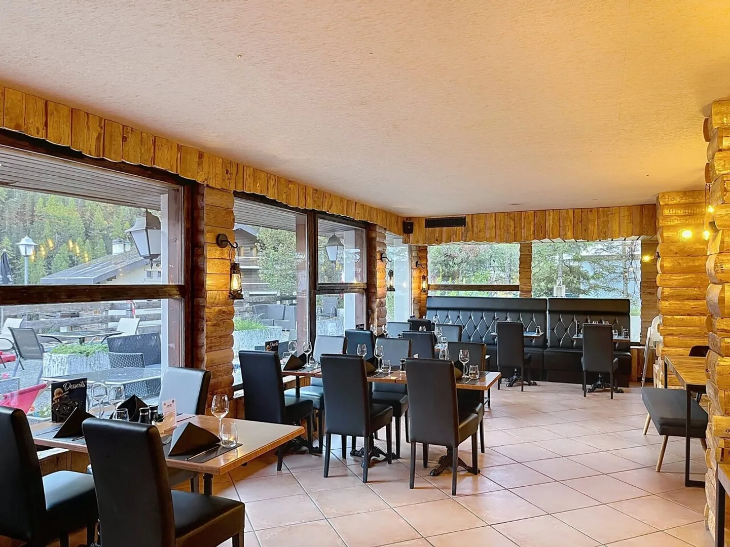 Bar/Restaurant im Herzen von Grimentz - Foto 1 von 11