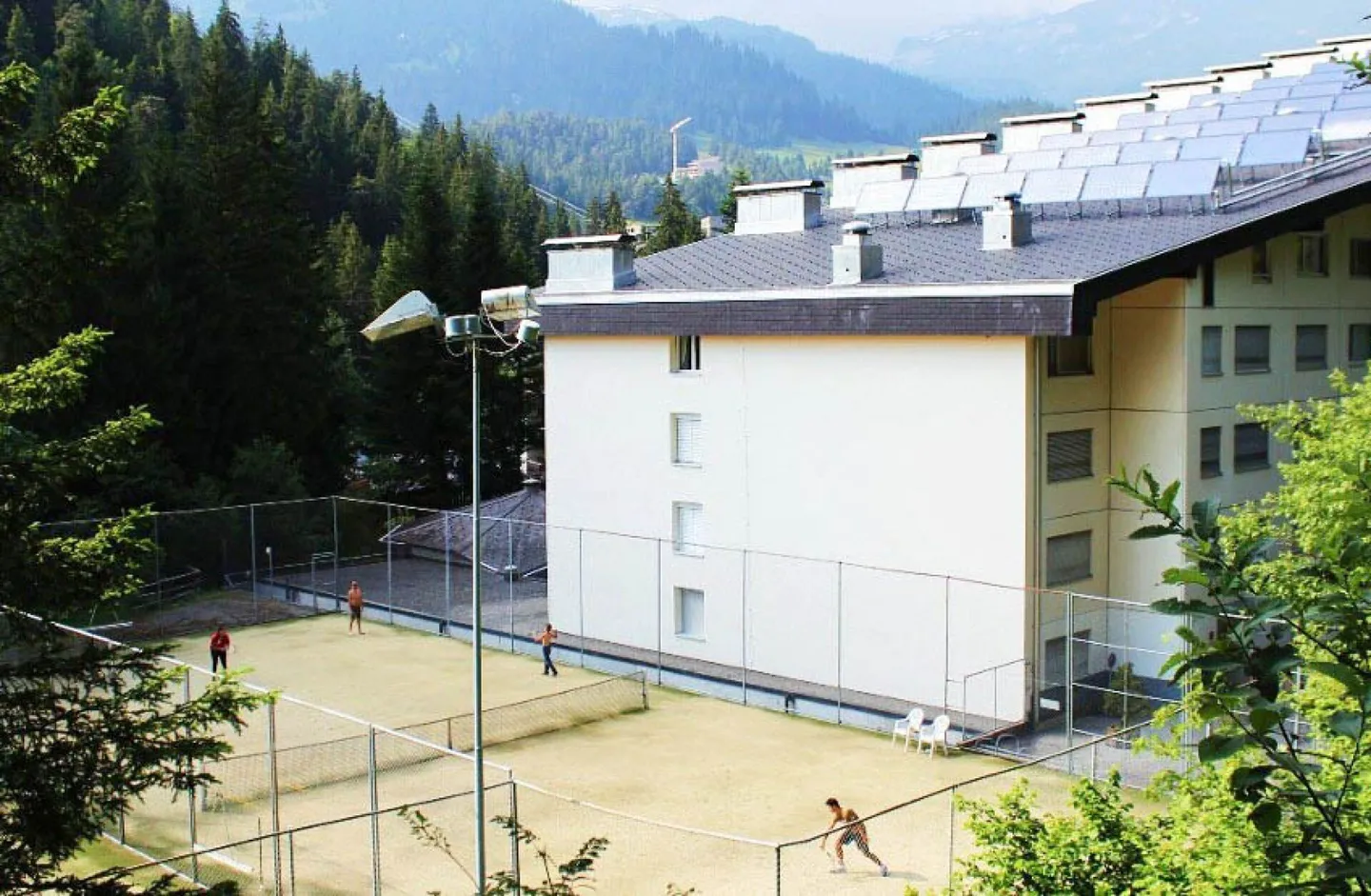 Appartement de vacances entièrement rénové de 1½ pièces au 5ème étage près des remontées mécaniques de Laax dans 'Rancho' - Photo 16 sur 16