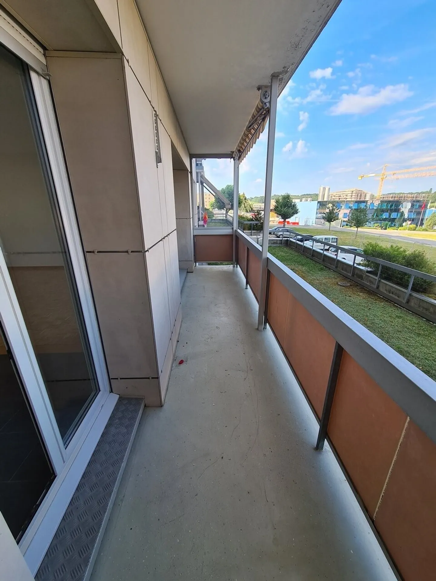 Charmante 4,5 Zimmer in einem familienfreundlichen Viertel, nahe aller Annehmlichkeiten - Foto 10 von 12