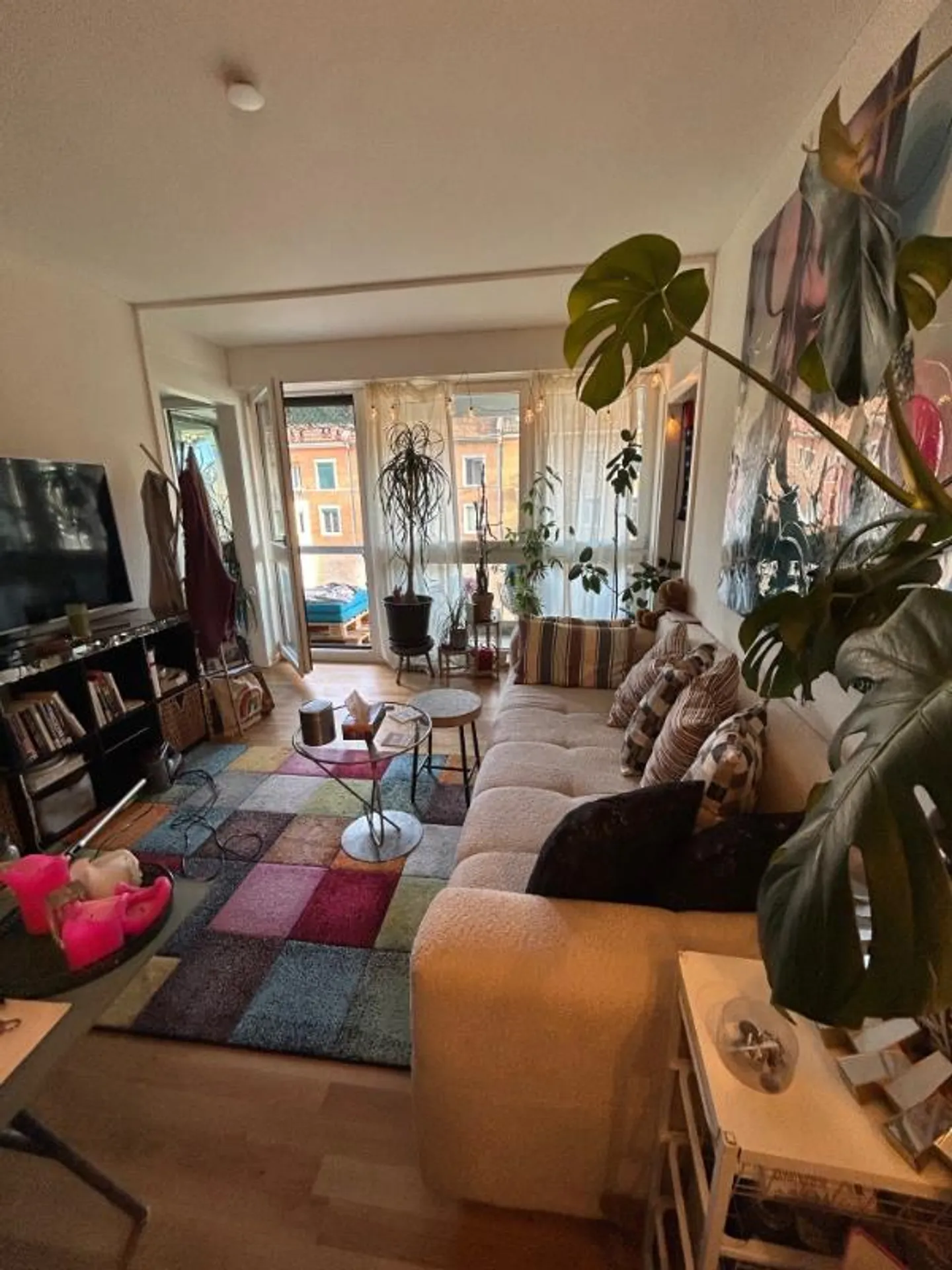 2.5 Room Furnished Apartment - Photo 2 of 5