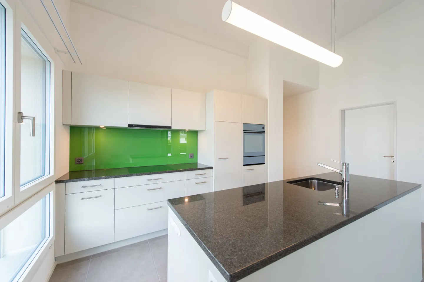 In the Heart of Schötz - Modern 4.5 Room Apartment - Photo 4 of 14