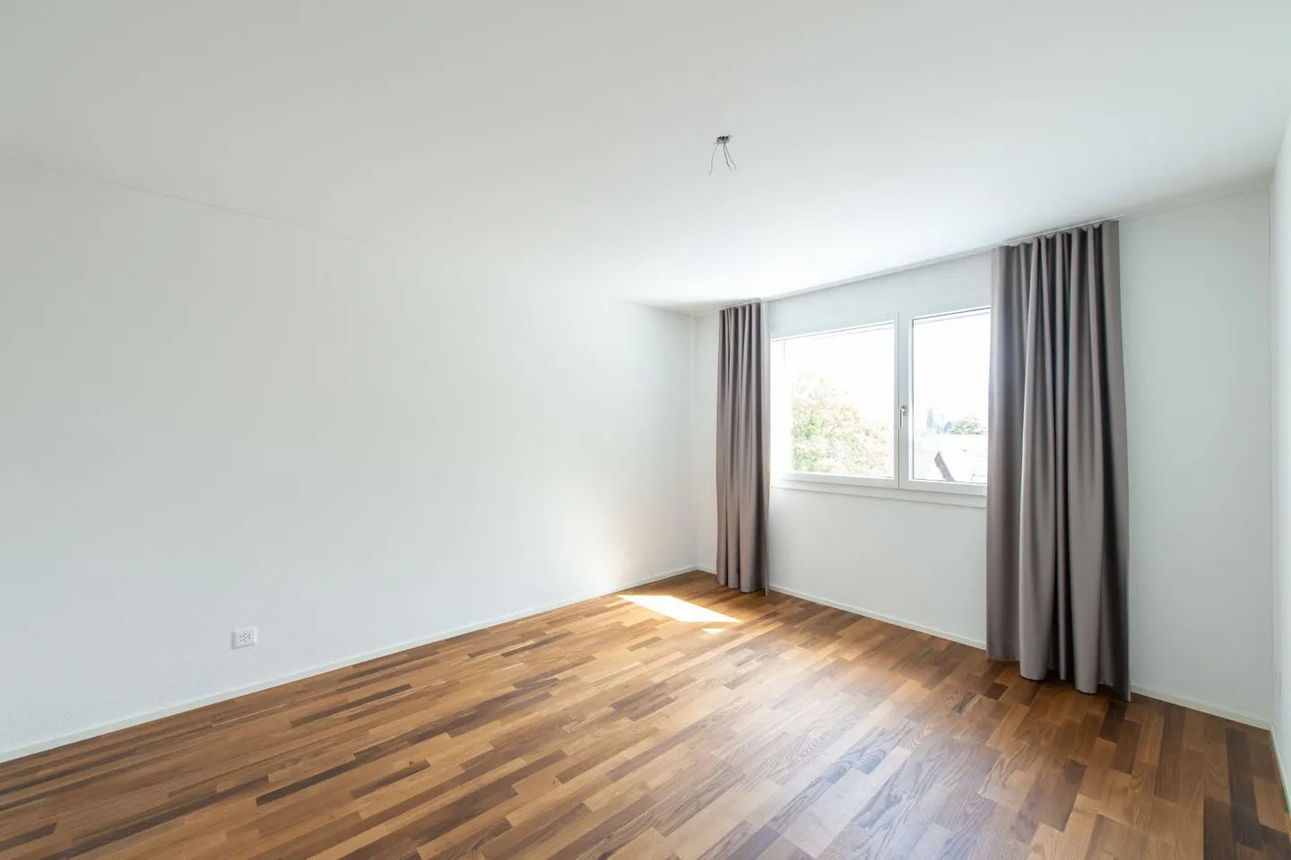 In the Heart of Schötz - Modern 4.5 Room Apartment - Photo 10 of 14