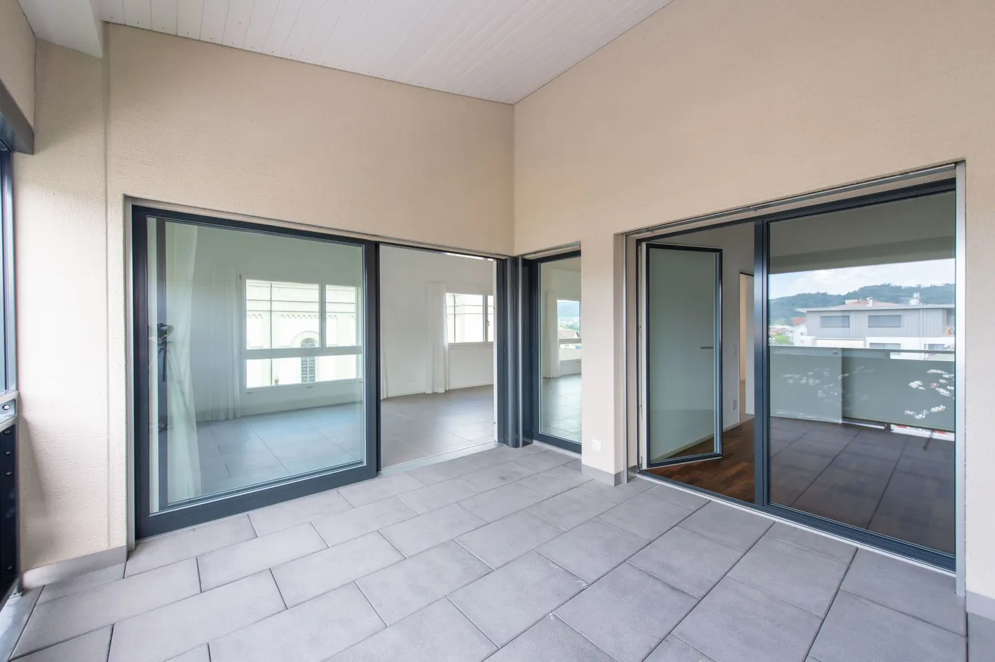 In the Heart of Schötz - Modern 4.5 Room Apartment - Photo 13 of 14