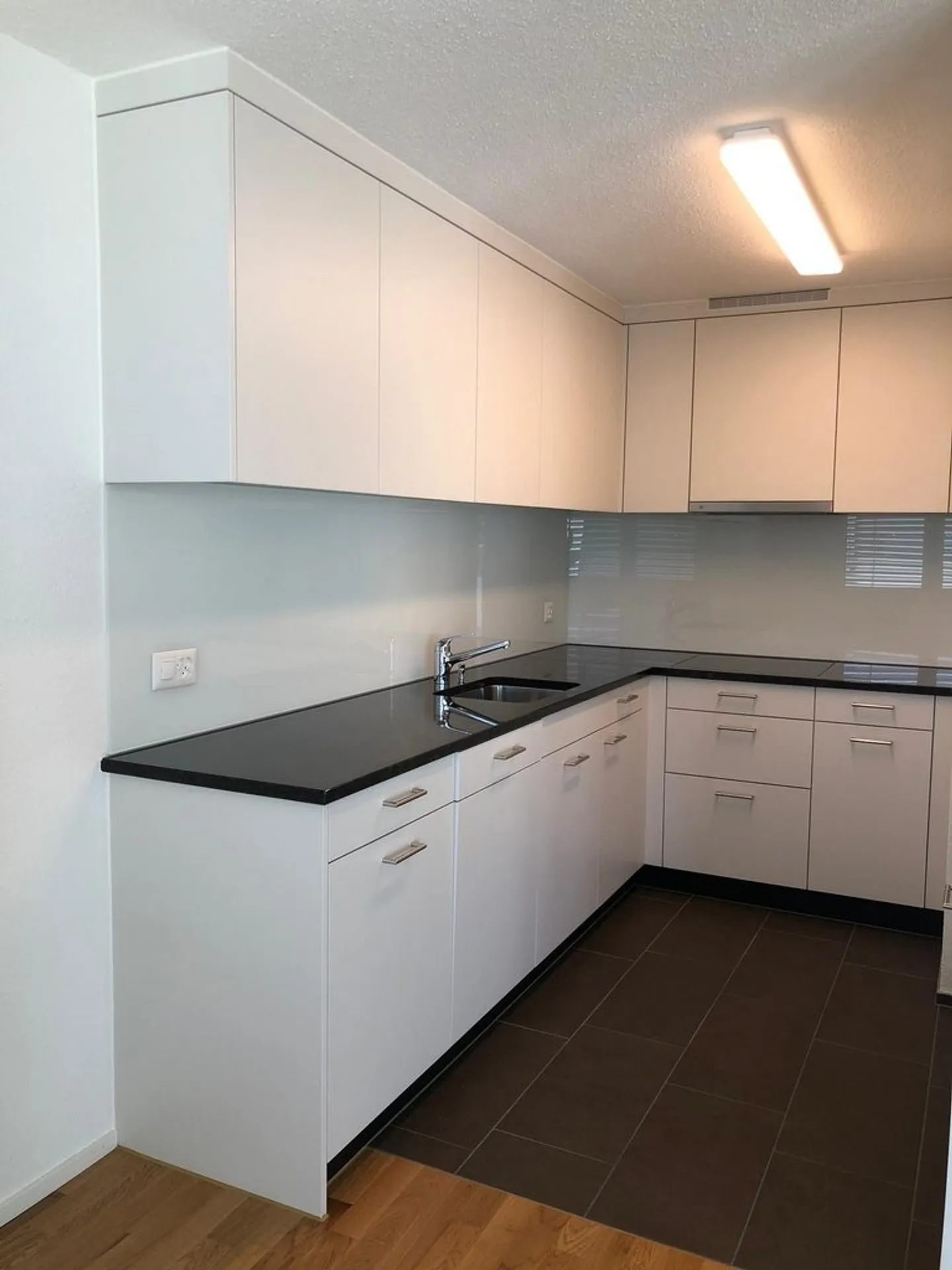 Appartement de 3,5 pièces à louer près du lac de Zurich - Photo 1 sur 9