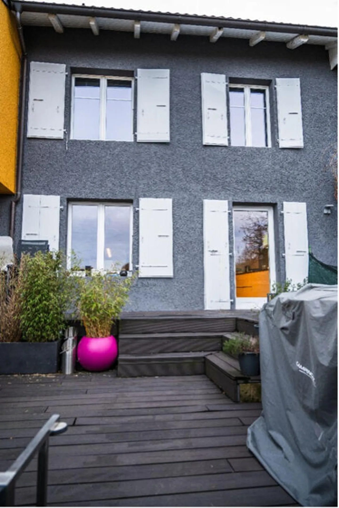 Magnifique maison de 7.5p à Cormondrèche - Foto 2 von 13