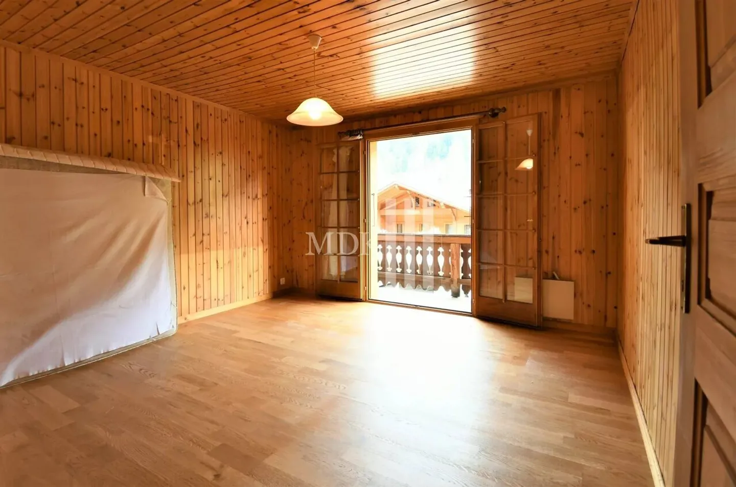 Bellissimo chalet in vendita nel centro del villaggio - Foto 8 di 13