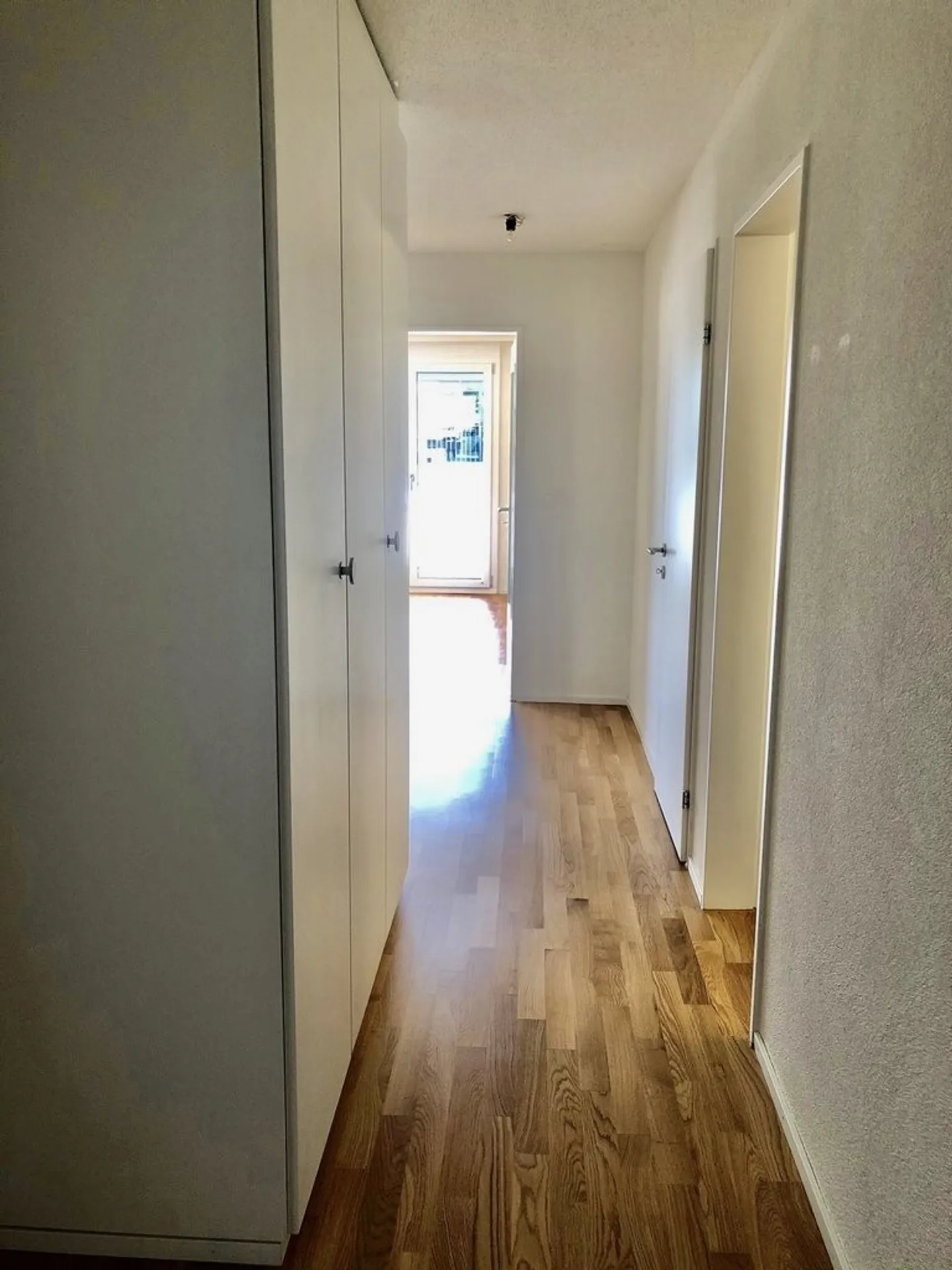 Appartement de 3,5 pièces à louer près du lac de Zurich - Photo 8 sur 9
