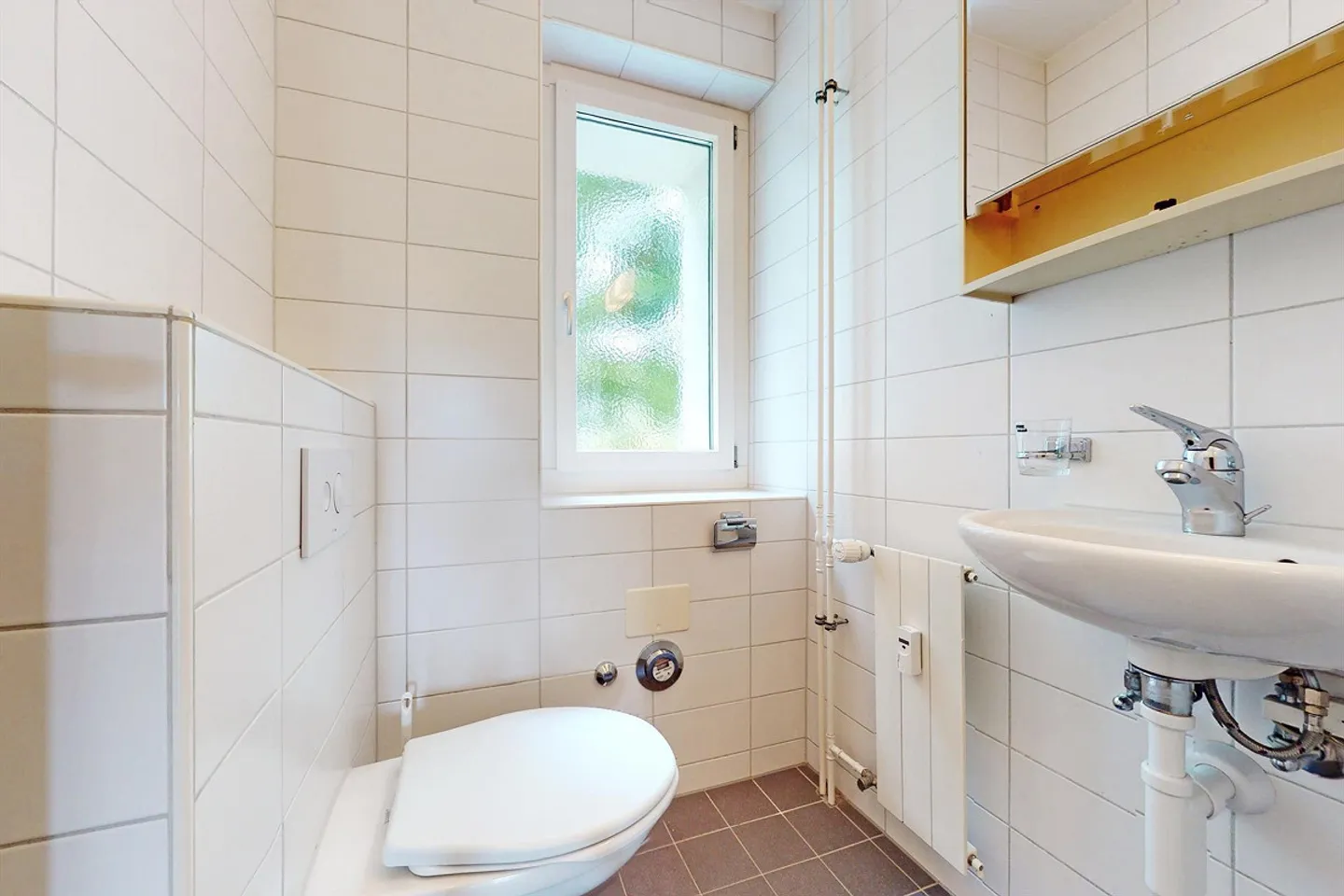 Grosszügige 4 Zimmer-Wohnung an ruhiger aber seenaher Lage - Photo 7 of 9