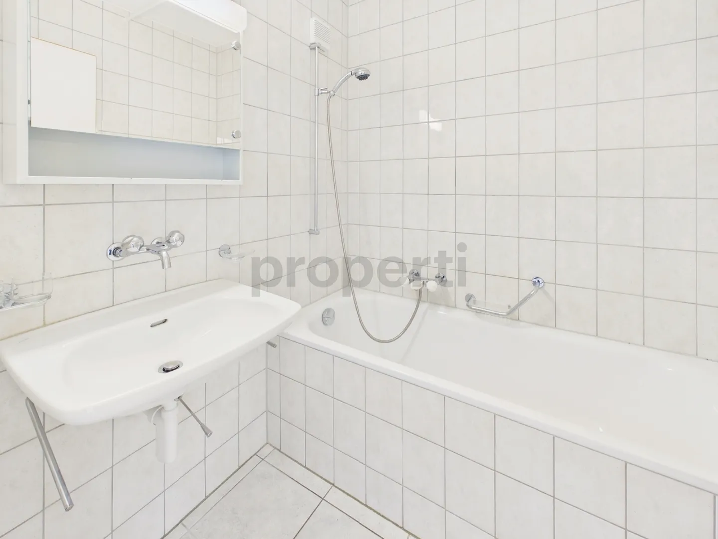 Appartement spacieux de 4,5 pièces avec balcon, Bätterkinden - Photo 12 sur 13
