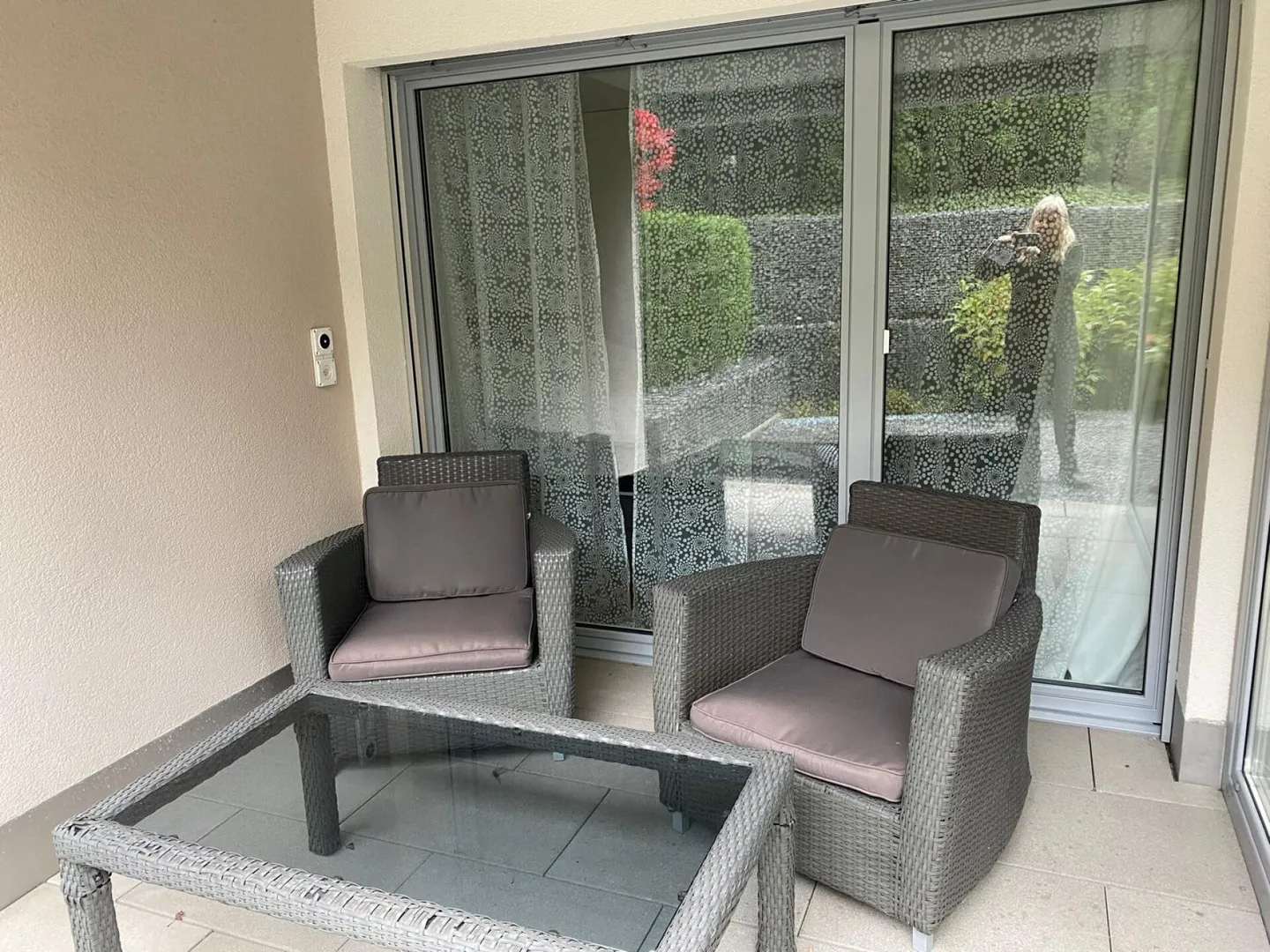 Appartement moderne de 2,5 pièces avec balcon à Schindellegi - Photo 6 sur 7