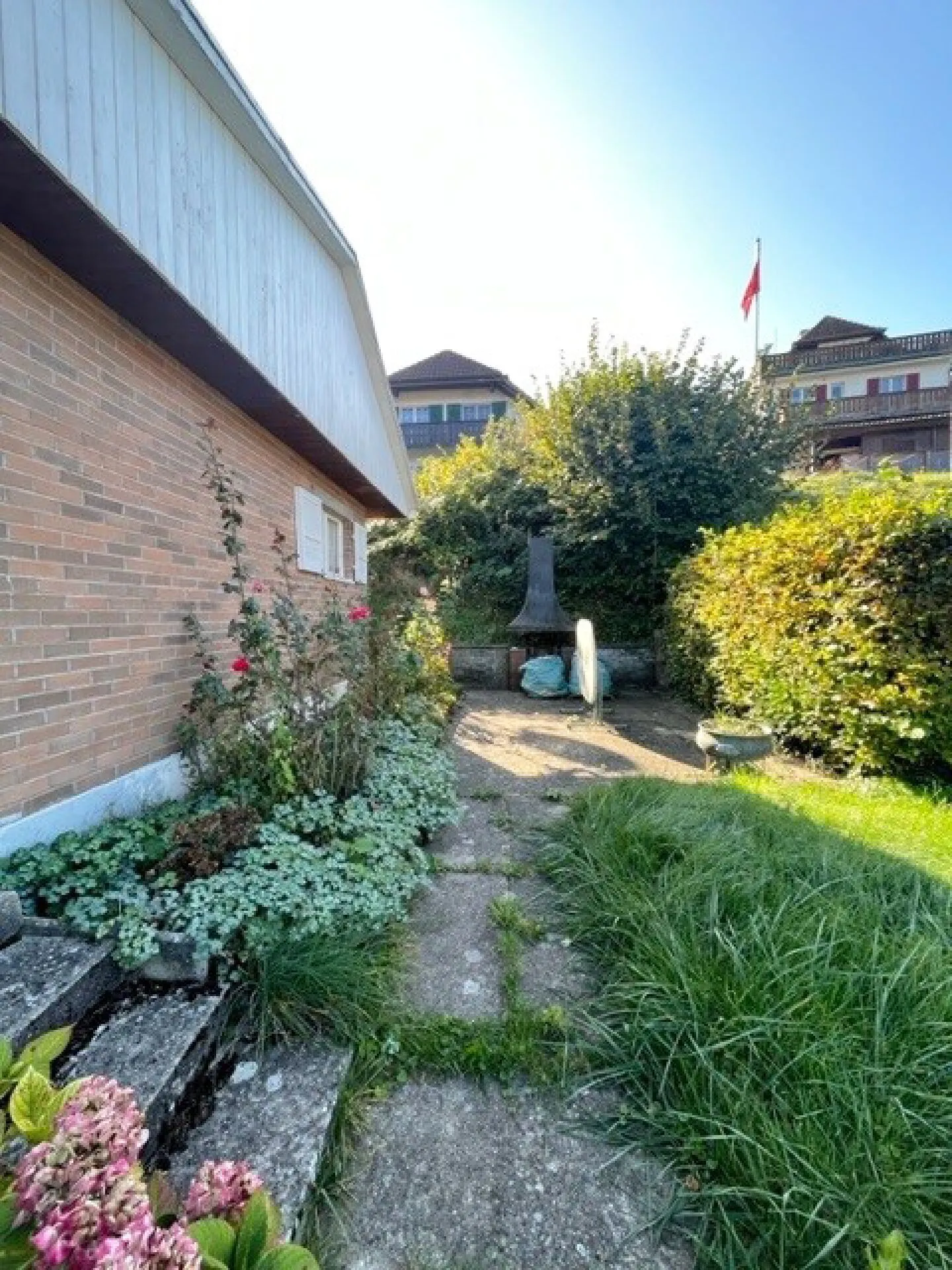 Grundstück mit direkter Seesicht und Überbauungspotential - Foto 5 von 11