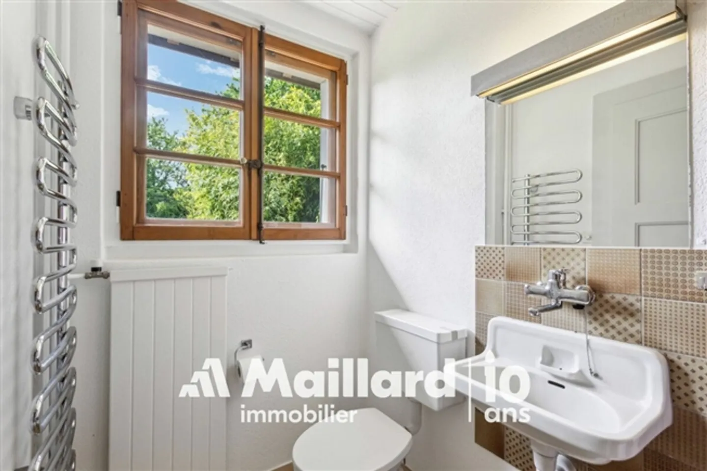 Maison individuelle avec potentiel de rénovation - Photo 9 sur 13