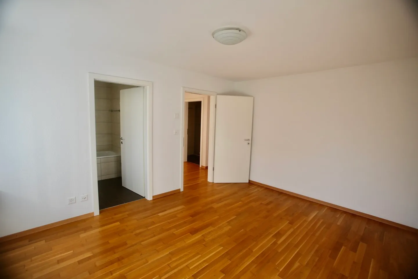 Casa Bifamiliare Moderna con Vista - Foto 9 di 18