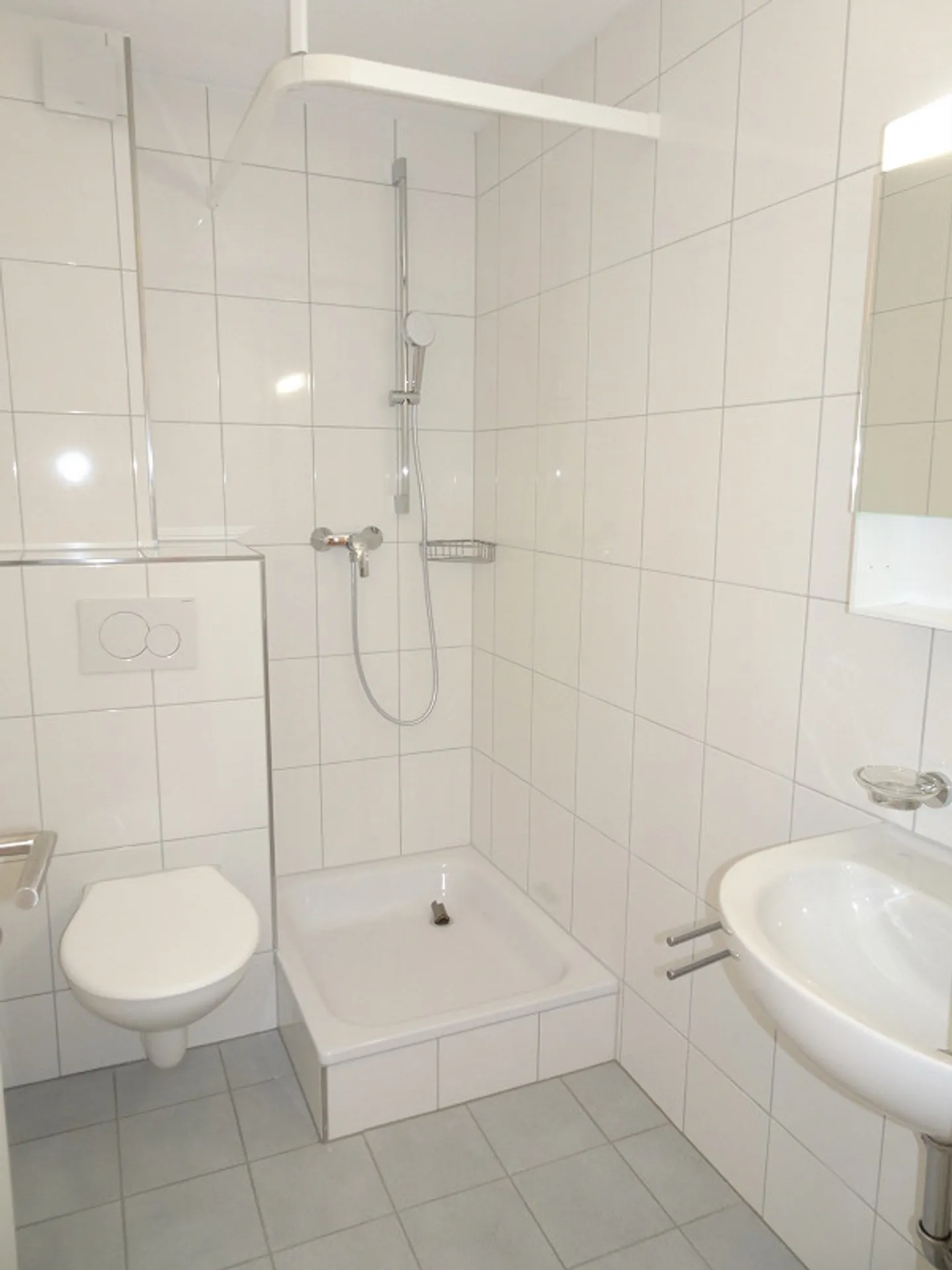 Appartamento 3 locali, luminoso, balcone soleggiato, centrale - Foto 3 di 8