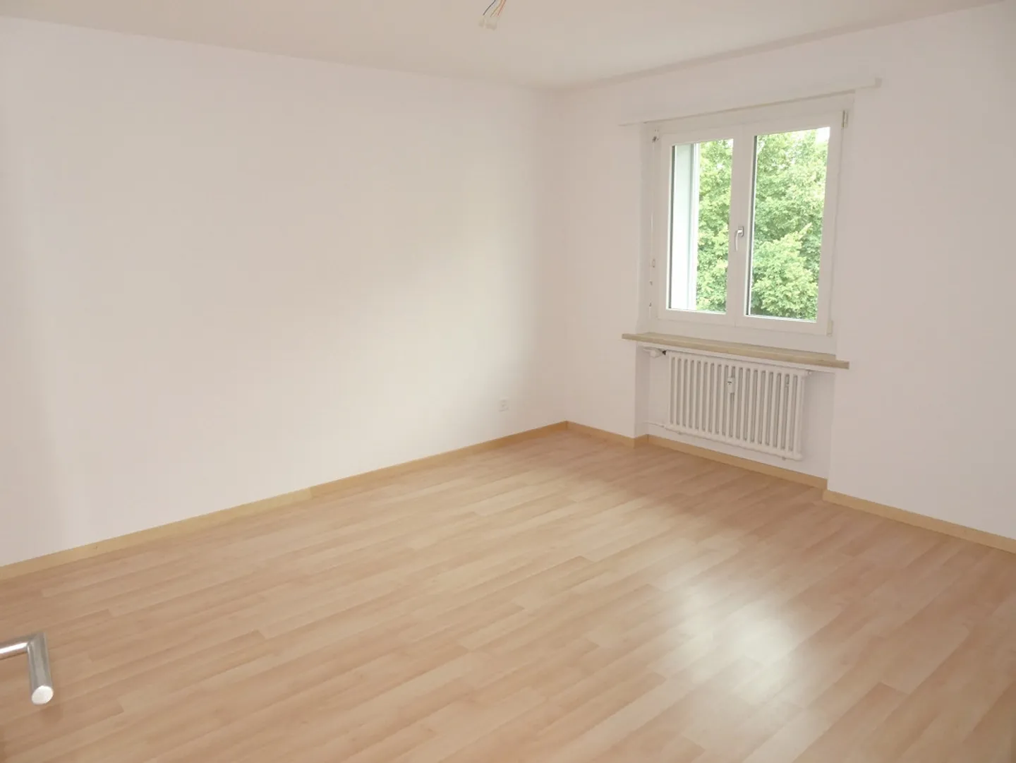 Appartamento 3 locali, luminoso, balcone soleggiato, centrale - Foto 4 di 8