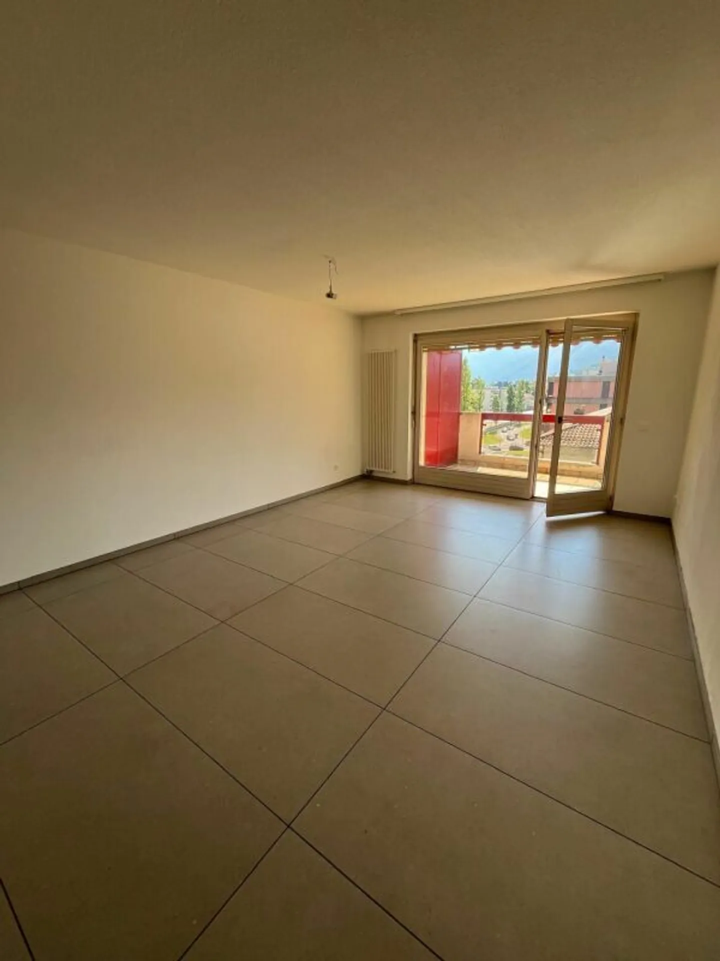 Appartamento con 3,5 stanze a Locarno ristrutturato - Foto 3 di 7