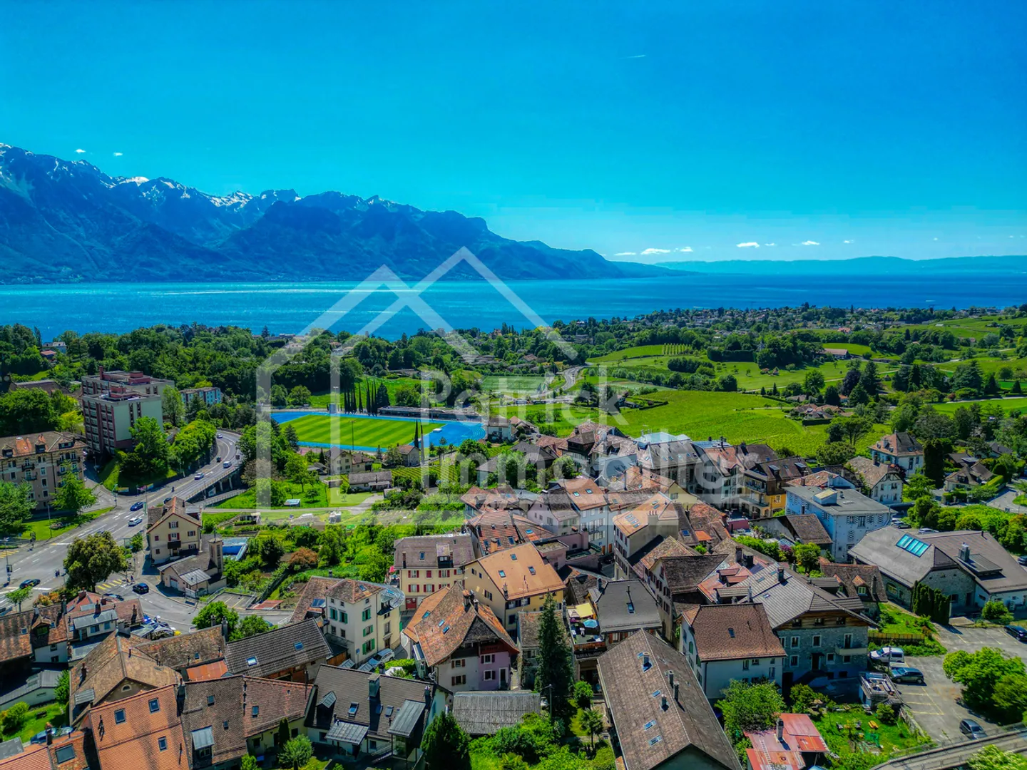 Villa bifamiliare 7.5 camere con vista lago sublime, luce e raffinatezza - Foto 12 di 13
