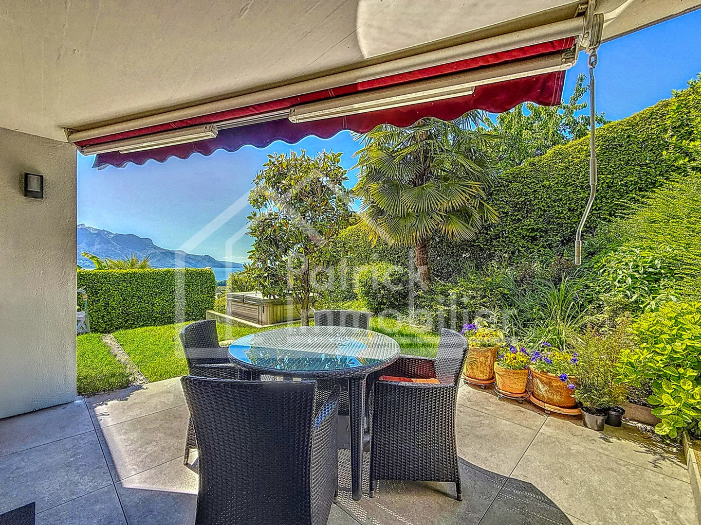 Villa bifamiliare 7.5 camere con vista lago sublime, luce e raffinatezza - Foto 3 di 13