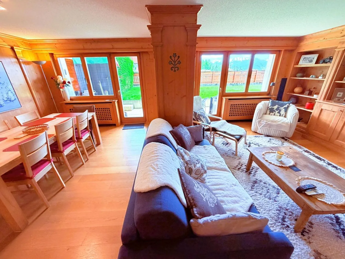 Magnifico appartamento di 3,5 stanze completamente ristrutturato - Spazioso e luminoso - Posizione tranquilla - Ben posizionato - Bella vista - Foto 1 di 19