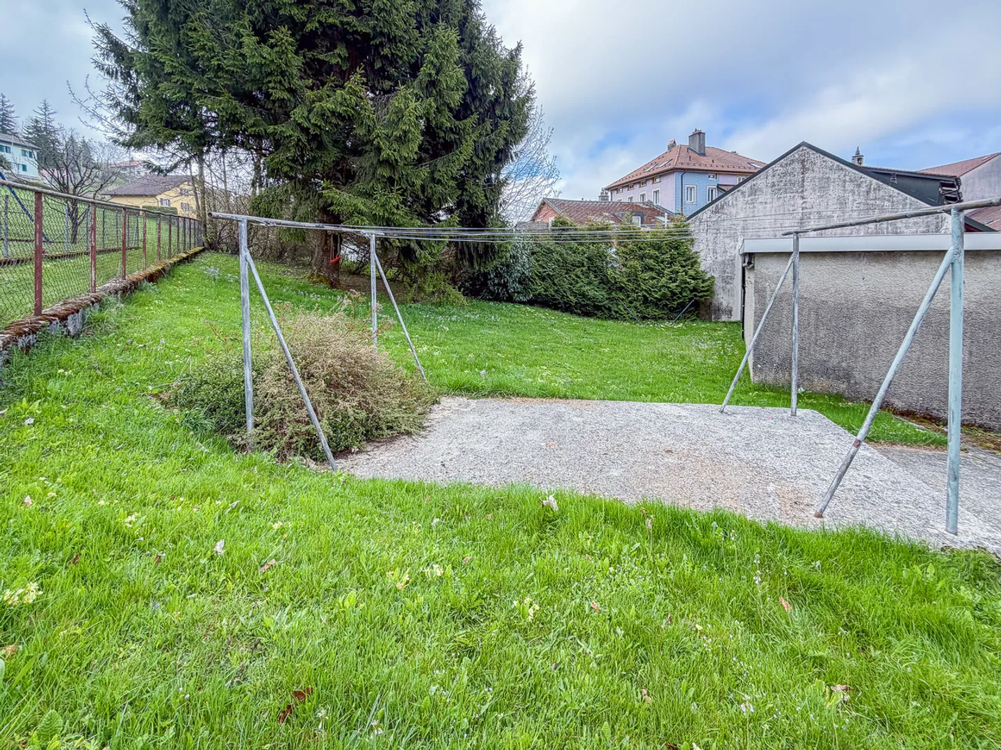 Investitionsobjekt in Ste-Croix - Foto 22 von 24