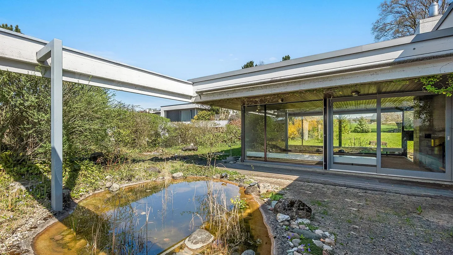 Maison familiale avec une généreuse oasis de jardin - Photo 2 sur 4