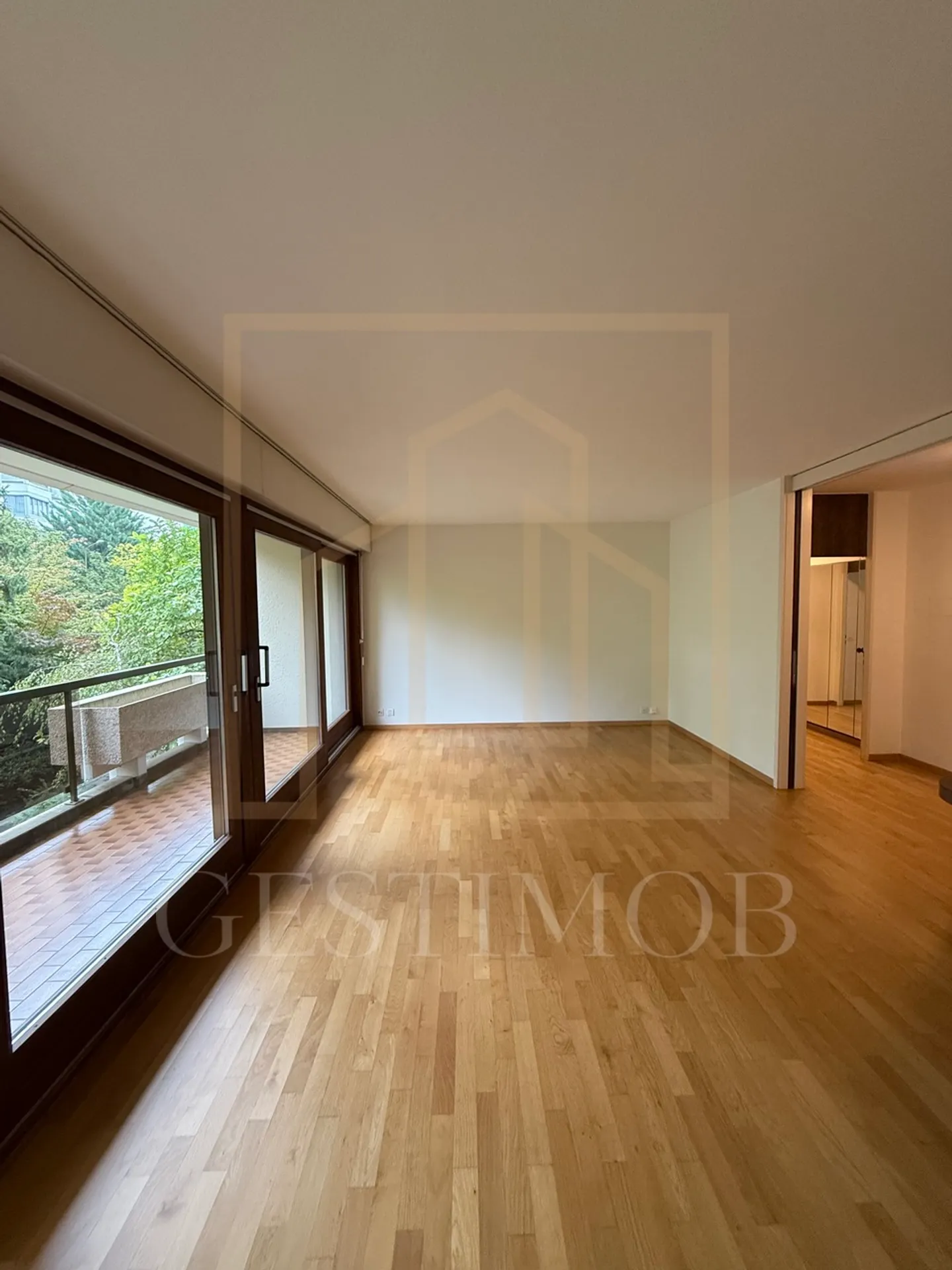 Appartamento luminoso 3 locali - Foto 7 di 11