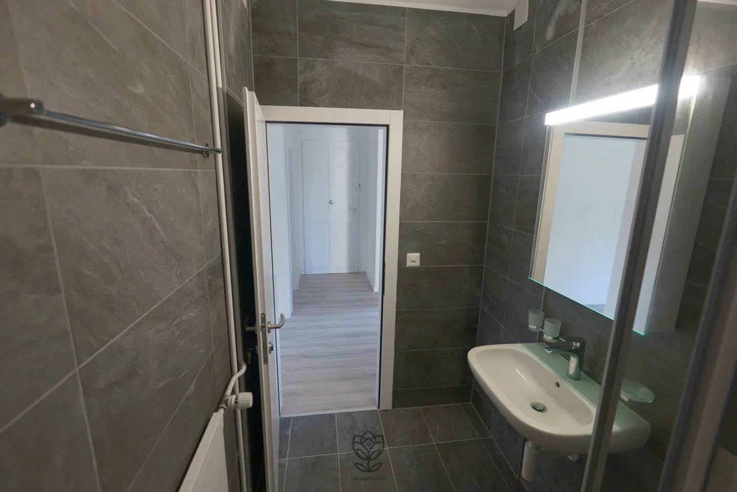 Savory Experience in Le Locle - Renovated Apartment with Taste - Photo 8 of 14