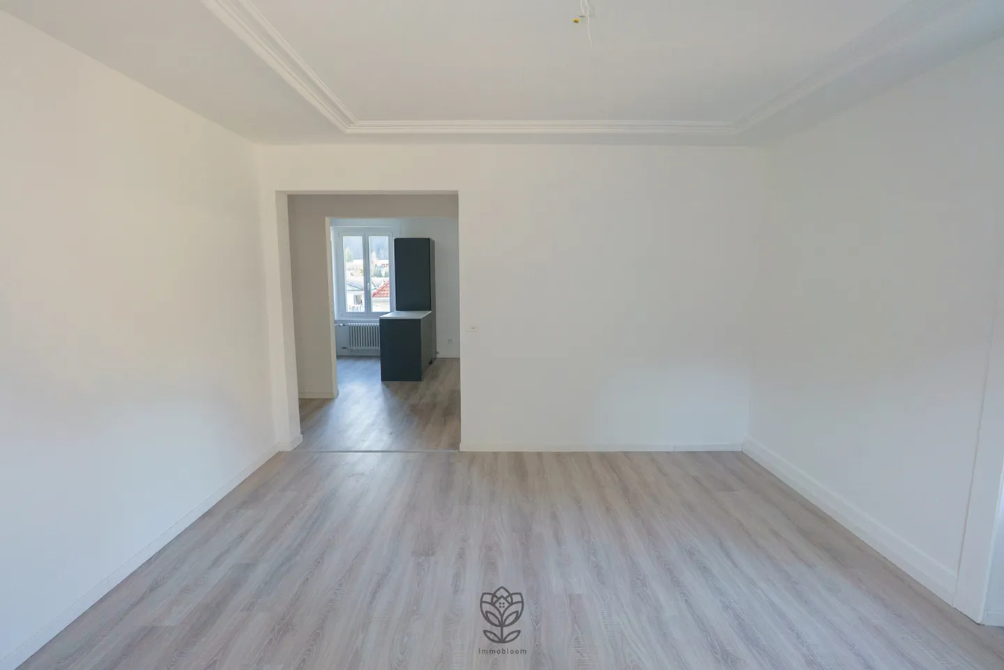 Savory Experience in Le Locle - Renovated Apartment with Taste - Photo 11 of 14