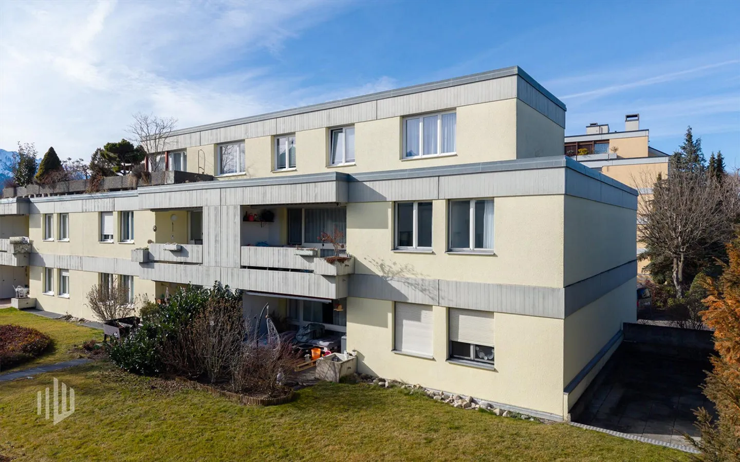 ImmoWyss - Appartement de 4,5 pièces bien entretenu avec balcon dans un quartier résidentiel calme - Photo 1 sur 13