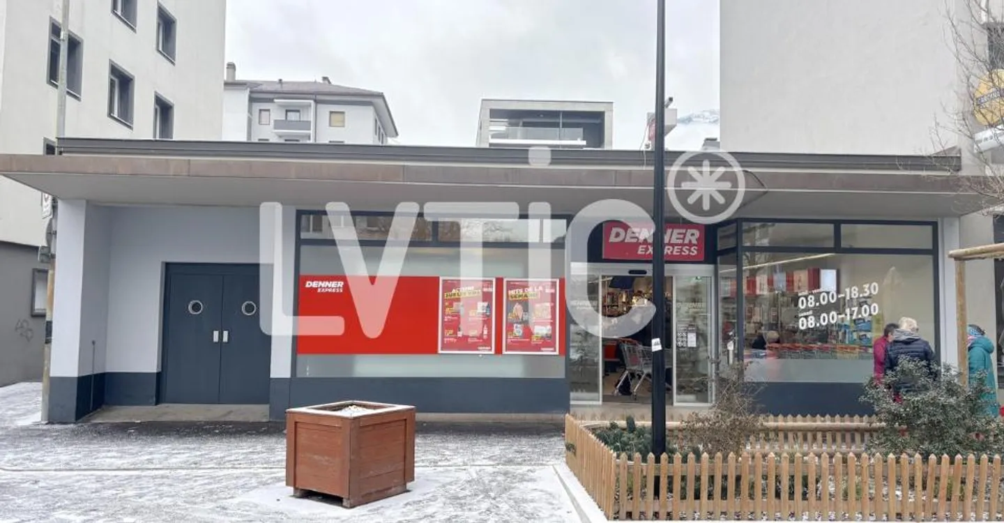 Espace Commercial à Martigny - Photo 4 sur 12